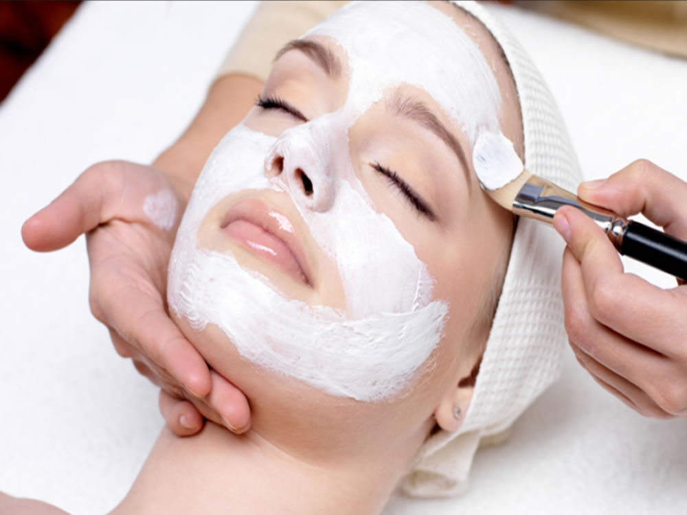 Looking For A Facial And Skin Care?